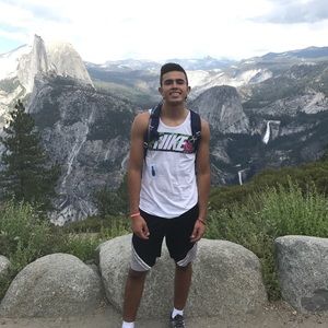 Meet your Posher, Dylan